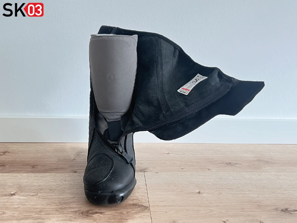 Daytona Security Evo G3 Außenschuh mit Schienbeinschutz und Klettverschluss